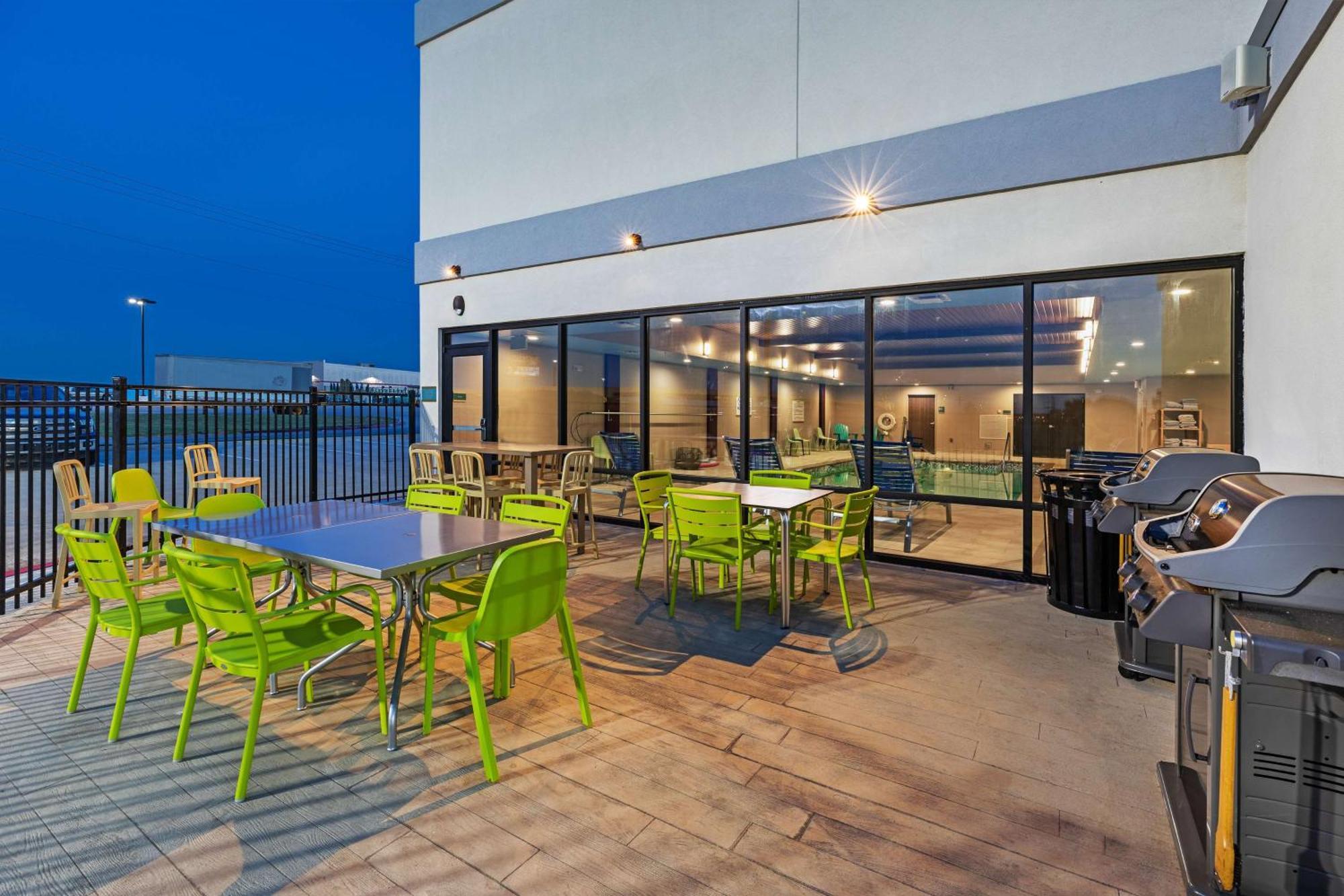 Home2 Suites By Hilton Weatherford Extérieur photo